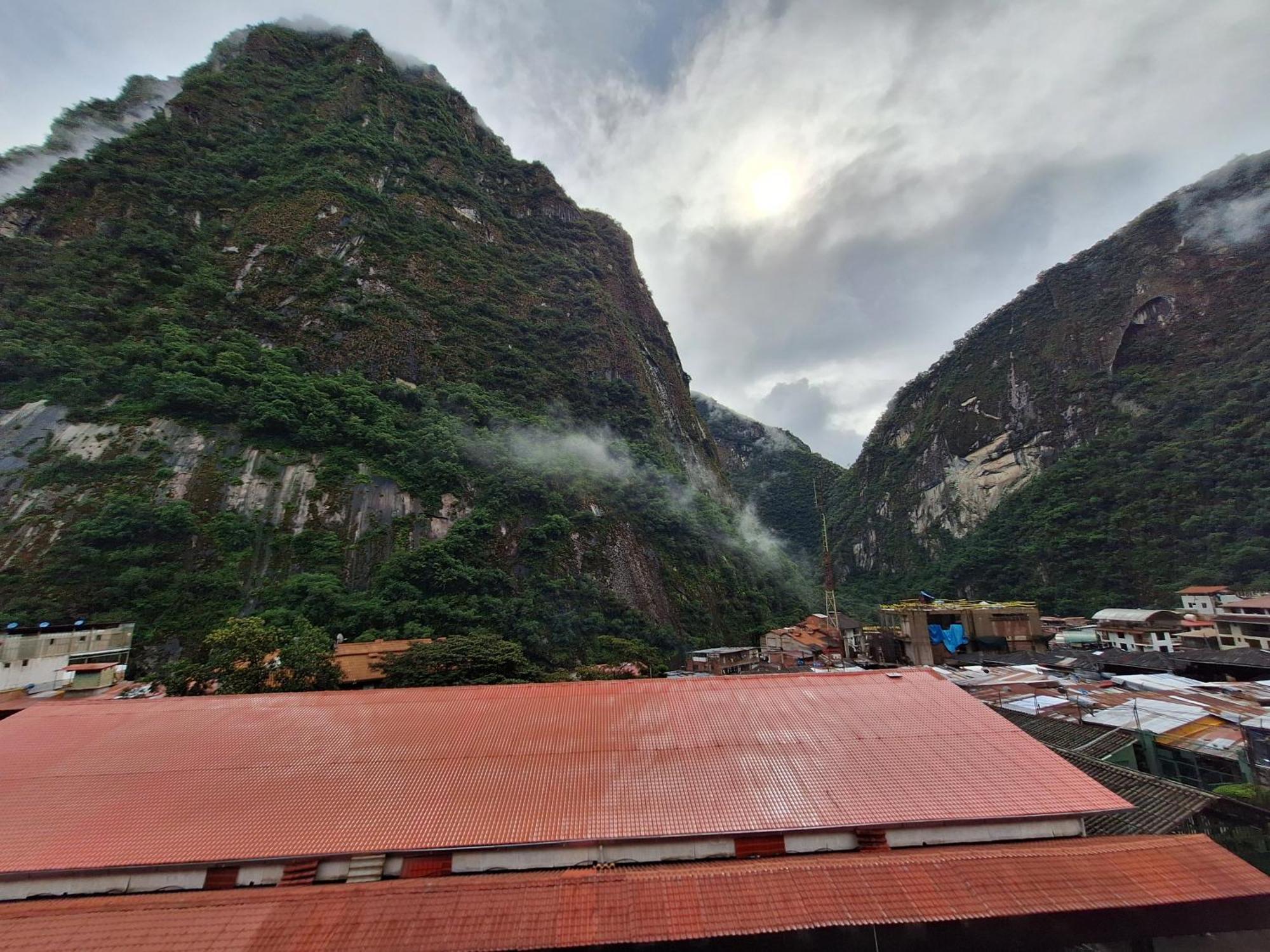Mapi Gardens Machupicchu B&B Bagian luar foto